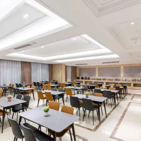 Vienna Hotel (Nanchang Anyi Jinding Branch)