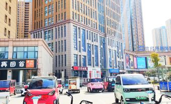 Xinxiang Yunxi Small building city life home stay