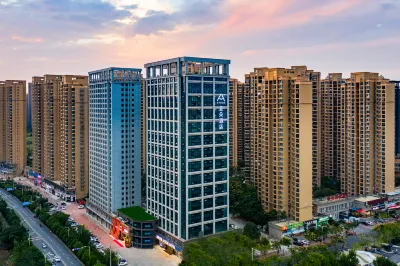 Atour Hotel International Expo Center Sixin Wuhan Các khách sạn gần Hubei Broadcast University Athletic Field