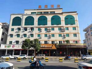 Imperial Court Hotel