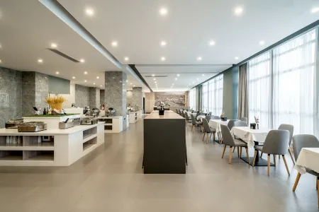 Yingtai Hotel Отели рядом с достопримечательностью «Dadeng Island»