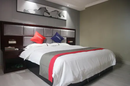 Boyue Chain Hotel Отели рядом со станцией Luohe Railway Station