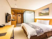 Mega Hotel Hotels in Chiayi City