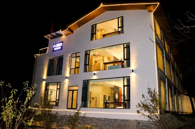 Walnut Tree Soup Spring Homestay Hotels in Heishui