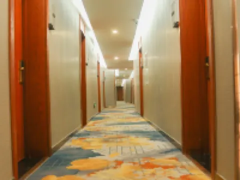 Hanggin Rear Banner Zichen Hotel โรงแรมในฮั่งจินโฮ่วชี