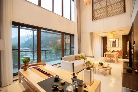 Lucky Villa Отели рядом с достопримечательностью «Anji Library»