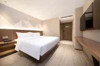 Borrman Hotel (Wuhan Huangpi Longhui Guomaozhongxin) Hotels near Liangpinpuzi (wanjiguangchang)