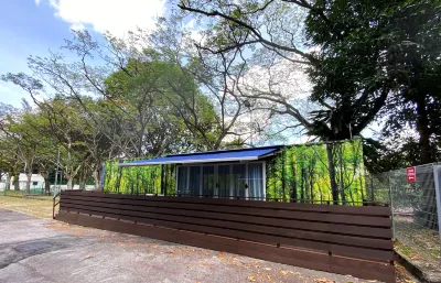 Shipping Container Hotel at Haw PAR Villa Hôtels à : Queenstown