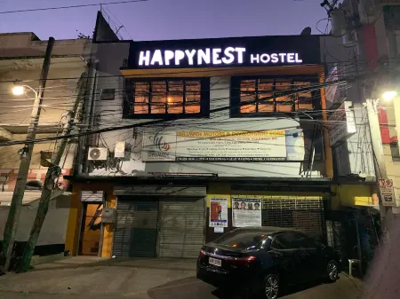 HappyNest Hostel Cebu Отели рядом с достопримечательностью «Университет Висейас, Экспандед Тершиари Эдьюкейшен Экиваленси энд Аккредитейшен Програм»