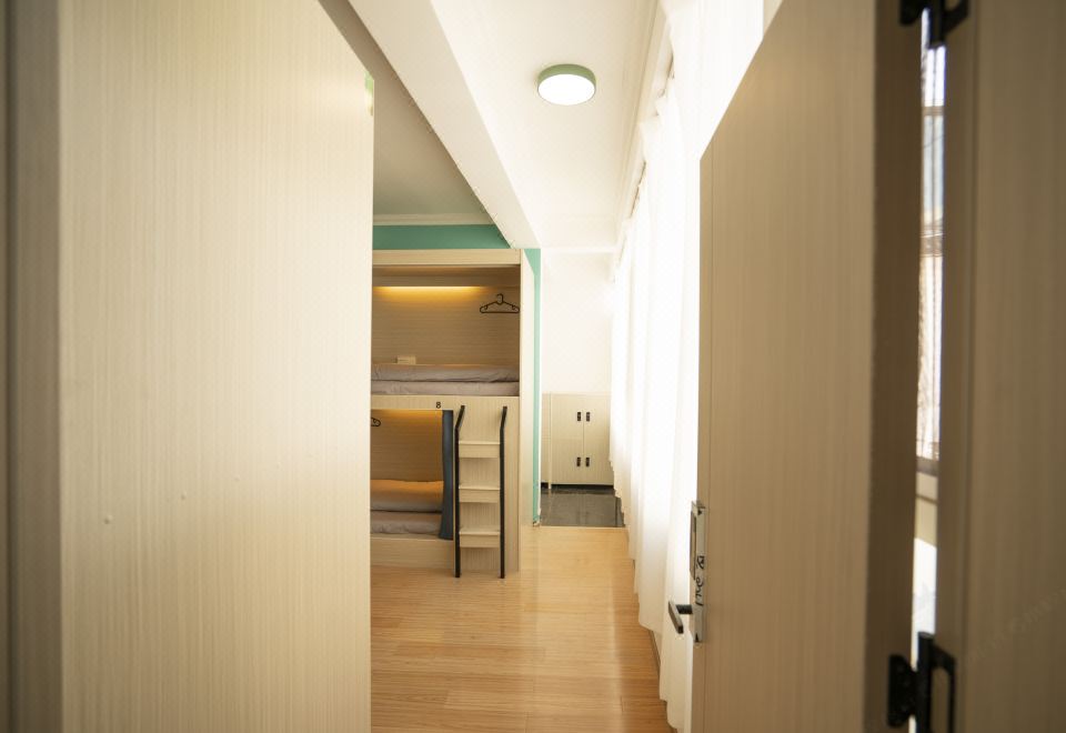 Fine Days 유스호스텔 테라스