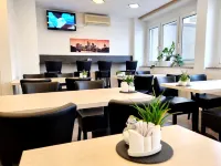 Adler Hotel Frankfurt - Bintang 3