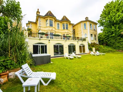 Crofton House Hotel Hotels near Babbacombe & Oddicombe - South West Coast Path