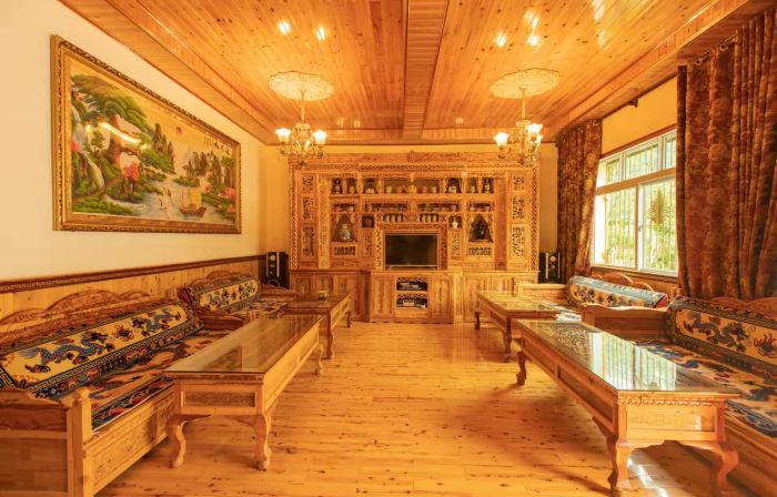 Yuelai Inn