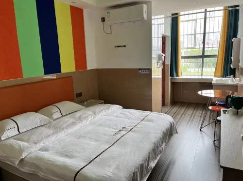 Yudu Starry Sky Business Apartment