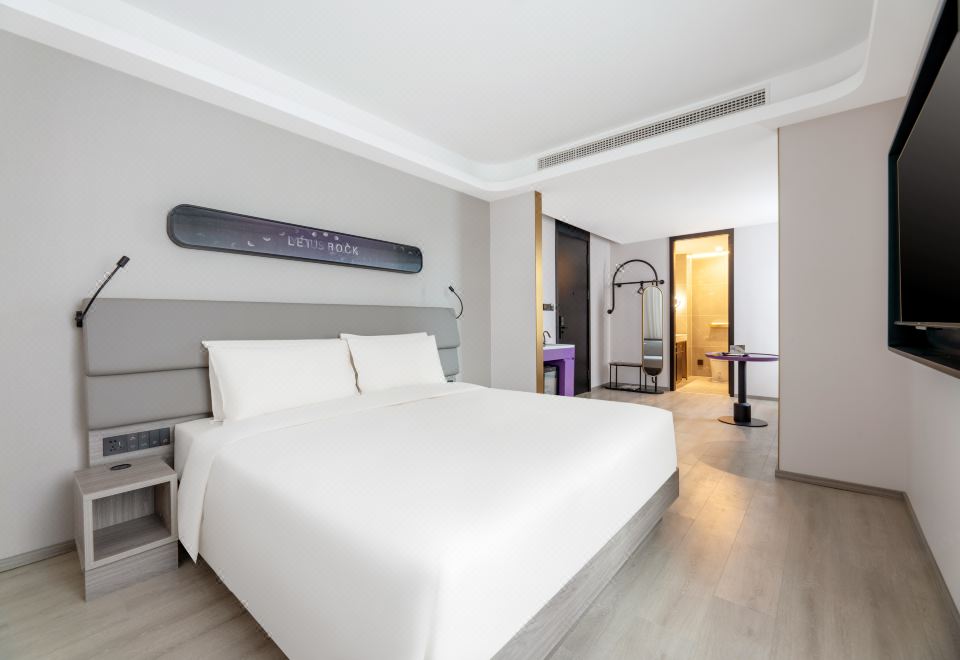 1. 다롄 화난 광장..