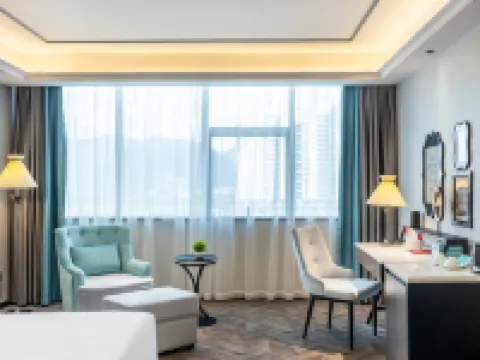 希岸飯店（英德濱江公園店） 英德西站附近的飯店