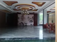 Jiangshan Zengwang Business Hotel