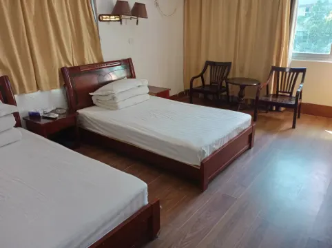 Chuncheng Hotel