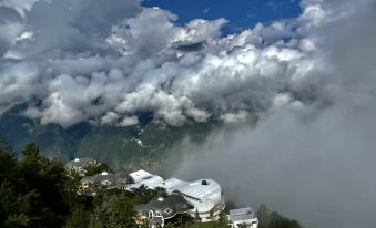 The Cloud GuanFang hotel zhiziluo