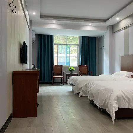 Fugong Jian'an Business Hotel