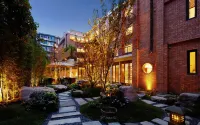 Chuanxing Yinli Hotel (Chengdu Kuanzhai Alley) Các khách sạn gần Sichuan Radio & TV University West Campus