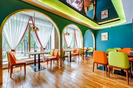 Hotel Sorenga Отели рядом с достопримечательностью «Subingwen Square»