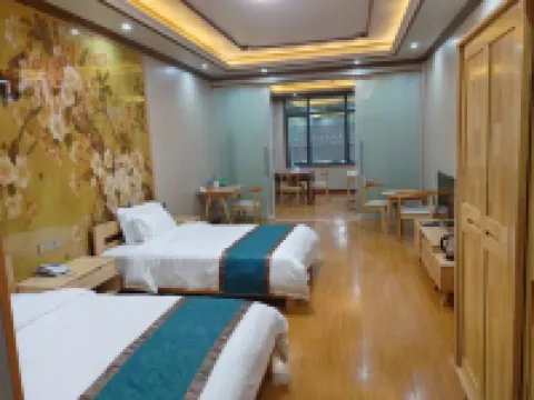 Rucheng Deshou Hill Hotel