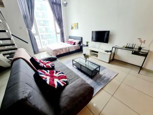 Airy 6 Guest Scott Garden / Old Klang Road / KL