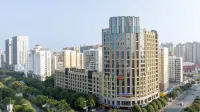Yunduo Apartment (Baise Longjing Global Commercial Center)