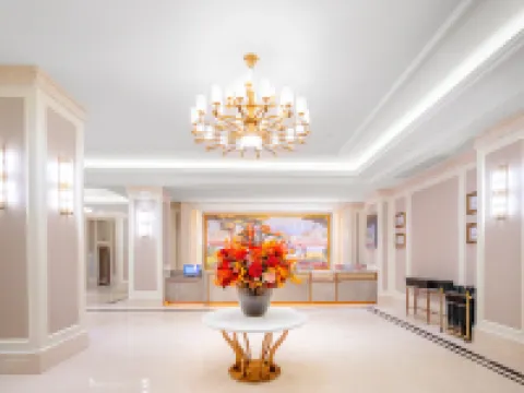 Vienna Hotel (Queshan Longshan Avenue) Hotels in Queshan