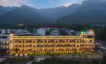 Moshang Light Hotel (Linzhou Hongqiqu Avenue Branch)