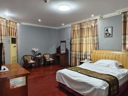 Dizi Business Hotel Отели рядом с достопримечательностью «Kuixingyan»