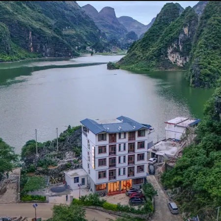 Donghu Shuiyunju Homestay (Haokunhu Scenic Area)