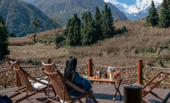 Sky Hideaway Villa|Embracing Nature in the Mountains