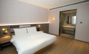 Homeinn Plus Hotel (Xiong'an New Area Rongcheng Sports Center)