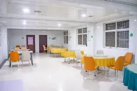 Junyuan Junxin Homestay (Zhongling Cableway)