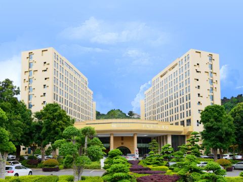 Baiqiang International Hotel , Shiyan Century Top 100