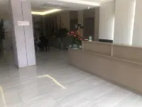 Huaguoshan Xia Hotel (Huaguoshan Scenic Area Branch)