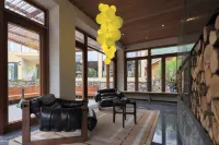 Hailuogou Seven Valleys Source · Snow Mountain Secret Realm Onsen Resort Hotel