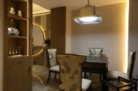 Yinyinju Hotels in Zhongfang