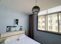 Junhe Hotel (Laojun Mountain)