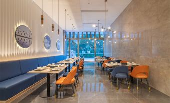 Kyriad Hotel (Fuzhou Taijiang Financial Street Wanda Branch)