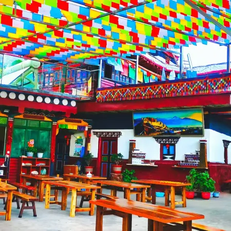 Jiaju Zangzhai Ajiacuo B&B