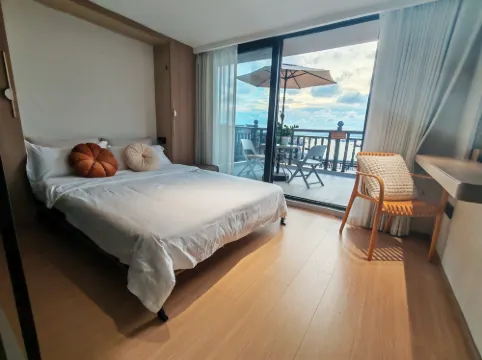 Beachside Sunset Homestay