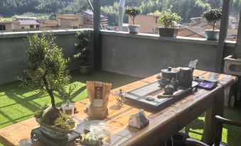 Tanying Yiju Homestay (Longtan Ancient Town)