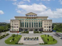 Feisu Hotel (Deyang Polytechnic College of Architecture Branch) โรงแรมในเต๋อหยาง