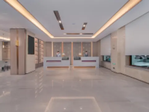 Lavande Hotel ( Wanda Plaza Store,Chaoyang North Pagoda) Hotels in Chaoyang