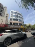 Borrman Hotel (Kunshan Golden Eagle International Xiuyi Subway Station)