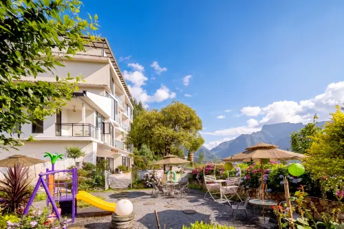 wawushan Huachen Yuexi Homestay - Rooftop Pools