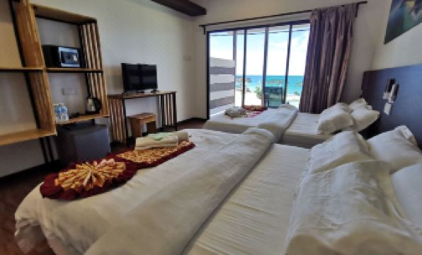 The Barat Tioman Beach Resort